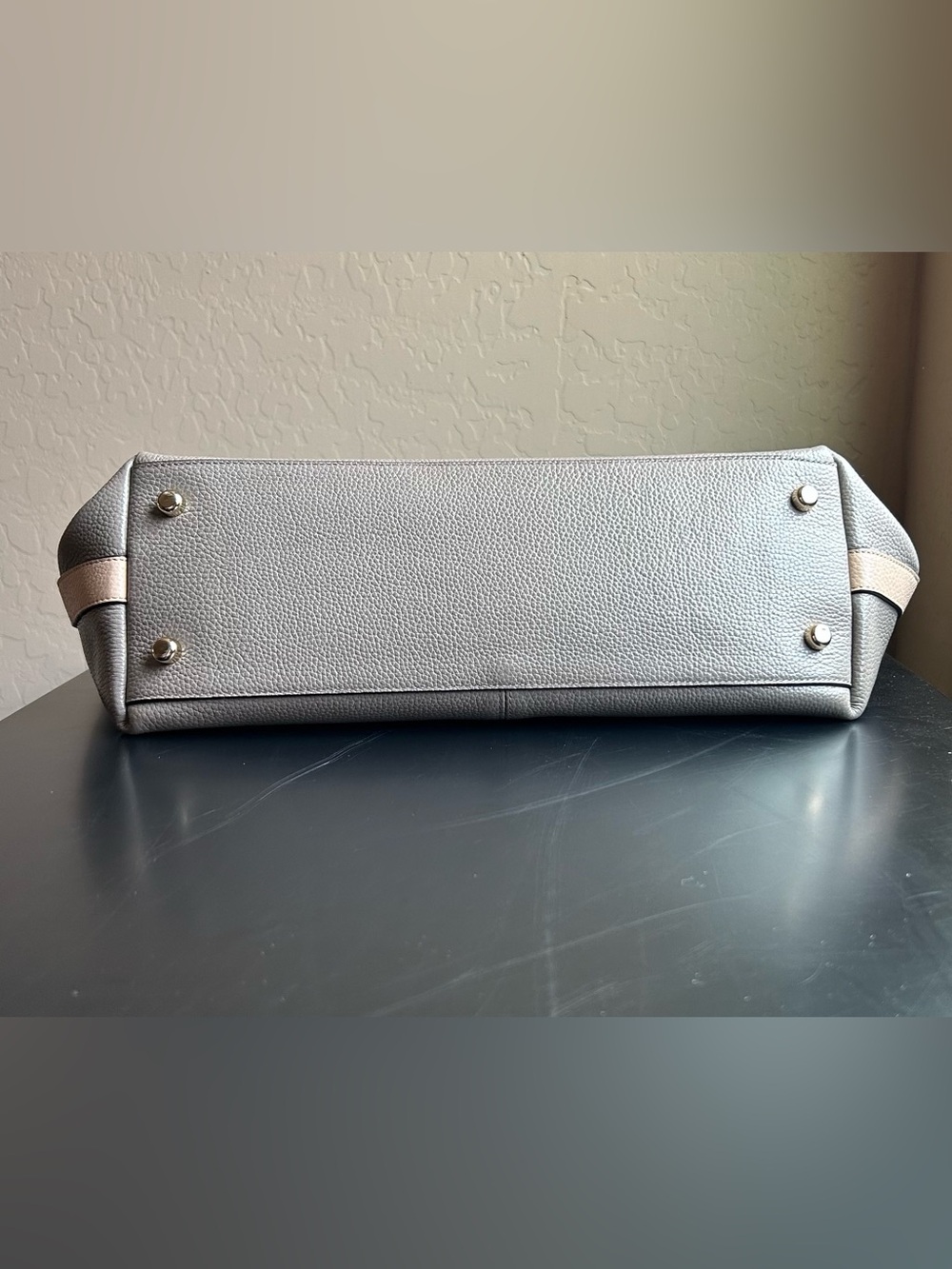 Coach Tyler Tote - Picture 4 of 9